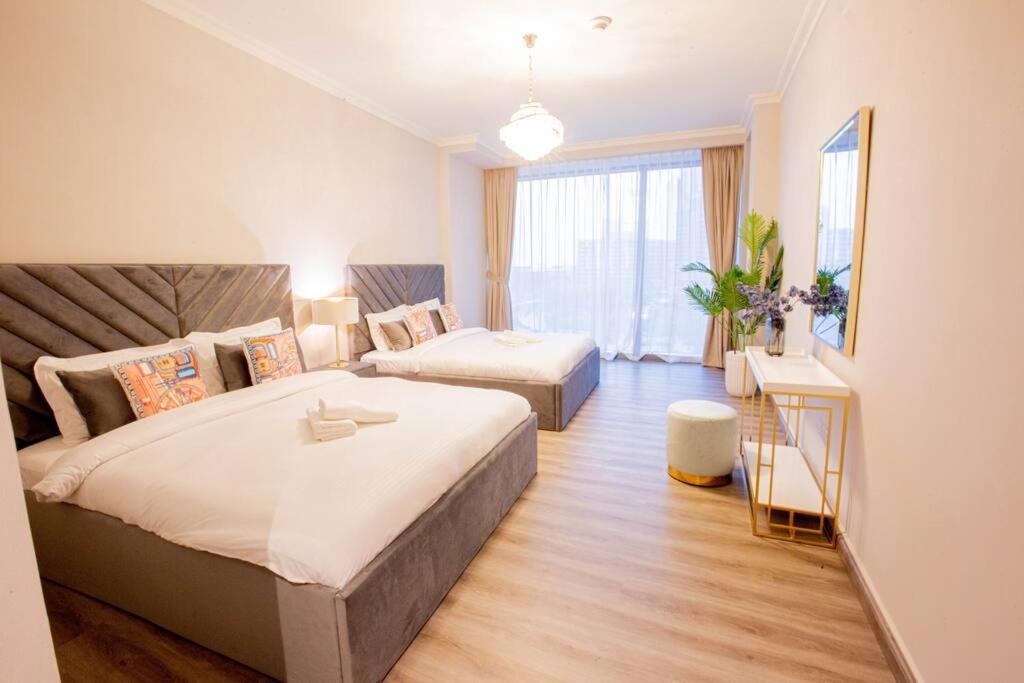 Magnificent 2 Bedroom With Stunning Burj Khalifa View Dubai Bagian luar foto