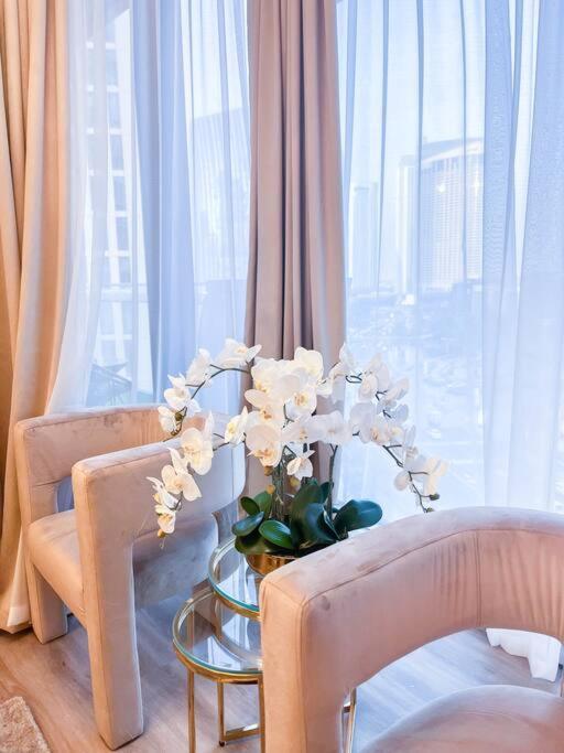 Magnificent 2 Bedroom With Stunning Burj Khalifa View Dubai Bagian luar foto